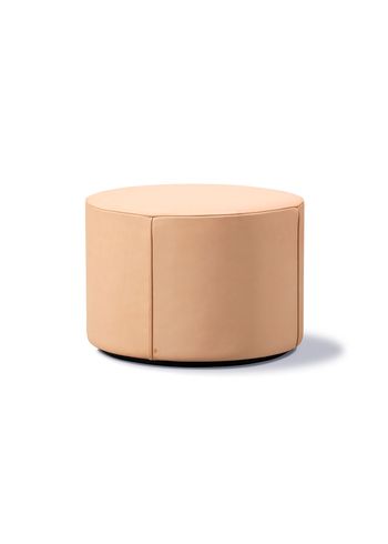 Fredericia Furniture - Poef - Mono Pouf 7423 by Due & Trampedach - Vegeta 90 Natural