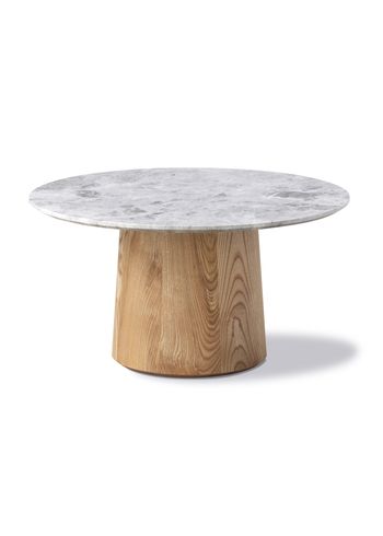 Fredericia Furniture - Soffbord - Niveau Coffee Table 6806 by Cecilie Manz - Oiled Ash / Tundra Grey