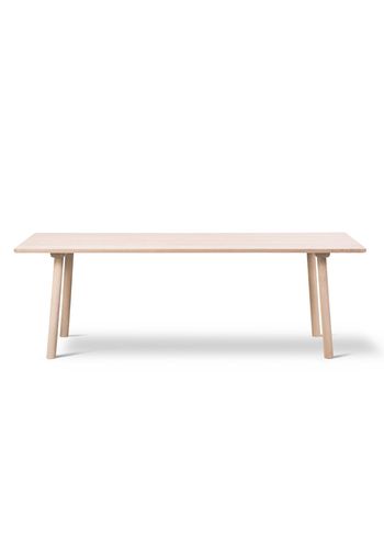 Fredericia Furniture - Mesa de jantar - Taro Table 6106 by Jasper Morrison - Soaped Oak