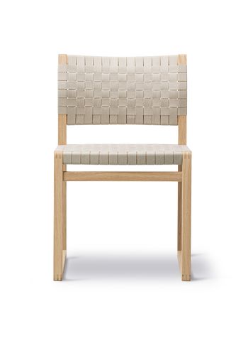 Fredericia Furniture - Silla de comedor - BM61 Chair 3361 by Børge Mogensen - Natural Linen Webbing / Lacquered Oak