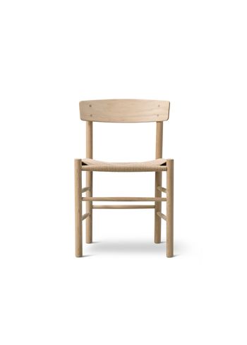 Fredericia Furniture - Dining chair - J39 Mogensen Chair 3239 by Børge Mogensen - Soaped Oak / Natural Paper Cord