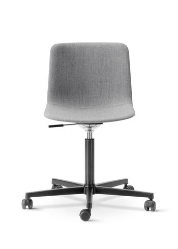 Fredericia Furniture - Chair - Pato Office Chair 4022 by Welling/Ludvik - Full Upholstery - Hallingdal 130