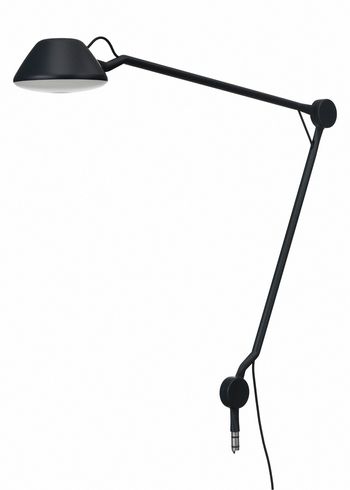 Fritz Hansen - Bordslampa - AQ01 / Plug-In - Black