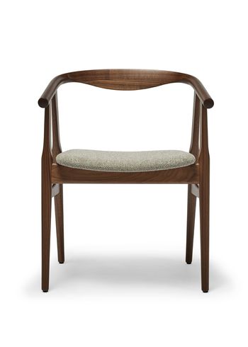 Getama - Dining chair - GE525 The U-Chair by Hans J. Wegner - Oiled Walnut / Moss 016