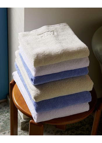 HAY - Håndklæde - Mono Bath Sheet - Cream