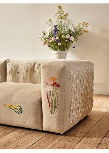 HAY - Modulsofa - HAY x CHART | Limited-Edition Embroidered Mags Soft Sofa - Hallingdal 220 / Embroidery