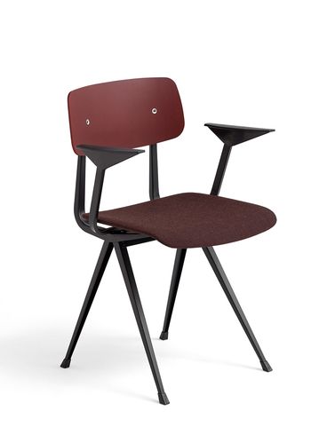 HAY - Spisebordsstol - Result Armchair / Seat Upholstery - Dark Brick Water-Based Lacquered Oak & Remix 373 / Black