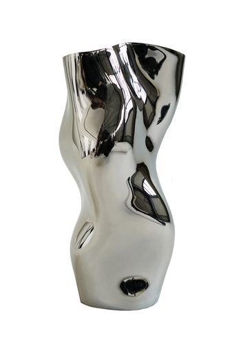 Hein Studio - Vas - Ostrea 25 Vase - Silver
