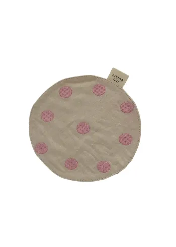 Jou Quilts - Cloth napkins - Jou Embroidery napkin basket - Pink dots