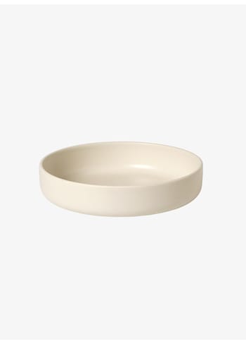 Louise Roe - Cup - Ceramic PISU - #12 Plate Vanilla White