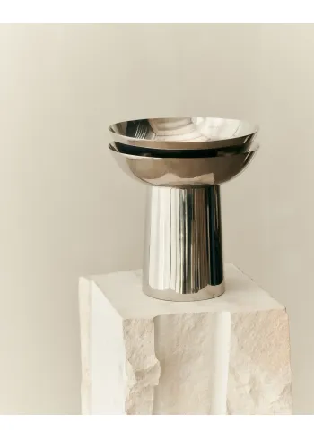Louise Roe - Vase - Fountain Vase 02 - Stainless Steel