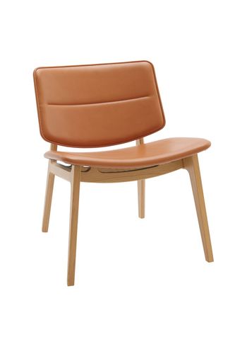 Magnus Olesen - Loungestol - Freya Lounge Chair - Stel: Olieret eg / Fuld polstring: Hero 42528