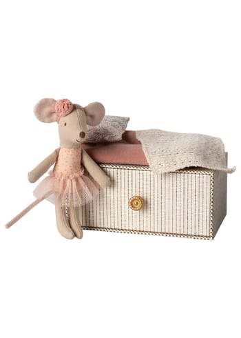 Maileg - Stuffed Animal - Dance Mouse In Daybed, Little Sister - Rose