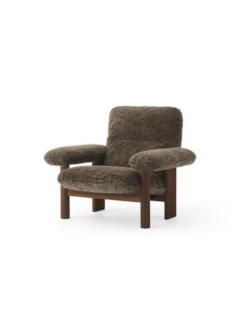 MENU - Poltrona - Brasilia Lounge Chair - Walnut Base - Sheepskin Curly