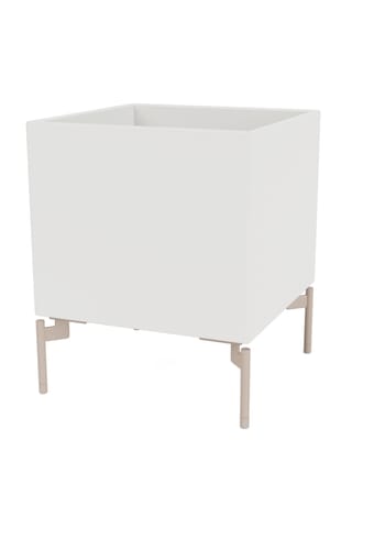Montana - Cajas de almacenamiento - Colour Box I – S6161 - With Mushroom Legs - White