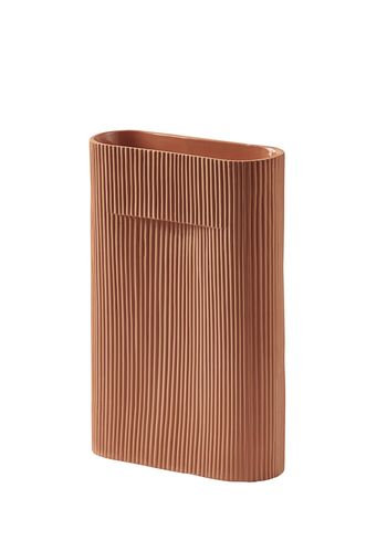 Muuto - Wazon - Ridge Vase - Medium - Terracotta
