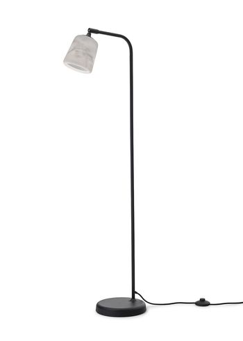 New Works - Stehlampe - Material Floor Lamp - The Black Sheep (White Marble)