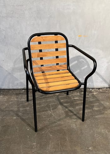 Normann Copenhagen - Garden chair - Vig Armchair Robinia - Black - Exhibition Model