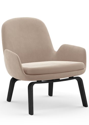 Normann Copenhagen - Fotel - Era Lounge Chair Low Wood - Black Frame / Fabric: City Velvet