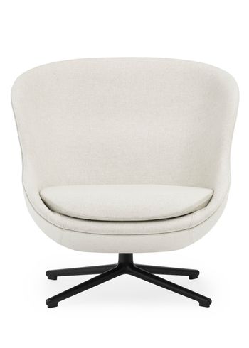 Normann Copenhagen - Poltrona - Hyg Lounge Chair by Simon Legald / Low - Main Line Flax / Black Aluminium Swivel