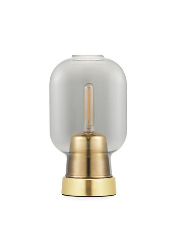 Normann Copenhagen - Lampe - Amp Table Lamp - Røget / Messing