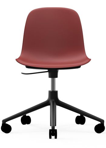 Normann Copenhagen - Chaise de bureau - Form Chair - Swivel 5W Gaslift - Frame: Black Aluminium / Seat: Red