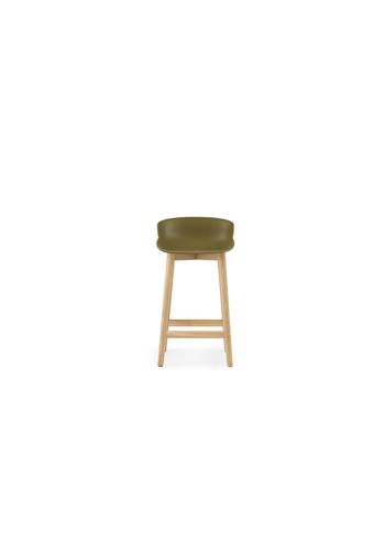 Normann Copenhagen - Stol - Hyg bar stool 65 cm wood - Olive - Egetræ