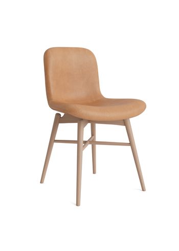NORR11 - Chaise - Langue Chair Soft Wood - Frame: Natural Beech / Upholstery: Dunes - Camel 21004