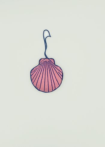 Nynne Rosenvinge - Julepynt - Embroidered Sea Shell - 08: Pink
