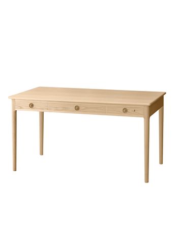 PP Møbler - Desk - pp305 Classic Desk / By Hans J. Wegner - Soaped Ash