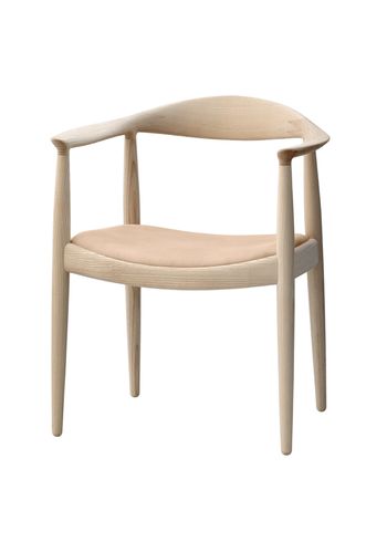 PP Møbler - Cadeira de jantar - pp503 Round Chair / By Hans J. Wegner - Vegetal Leather Nature 20090 / Soaped Ash