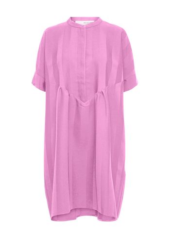 Selected Femme - Robe - SLFViola SS Oversize Dress - Cyclamen