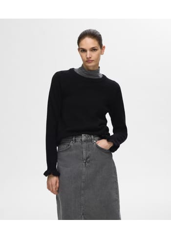 Selected Femme - Stickat - SLFLulu LS Knit Frill Cuff O-Neck - Black