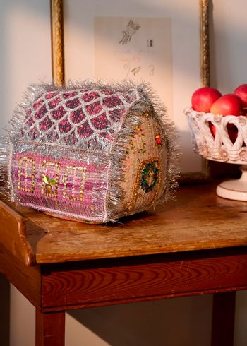 Sissel Edelbo - Julepynt - Large Gingerbread Kantha House - No. 234