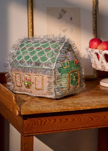 Sissel Edelbo - Christmas Ornaments - Large Gingerbread Kantha House - No. 292