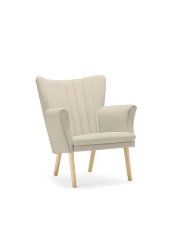 Skipper Furniture - Armchair - Teddy Chair / By Studio Skipper - Hallingdal 0100 / Solid Oak