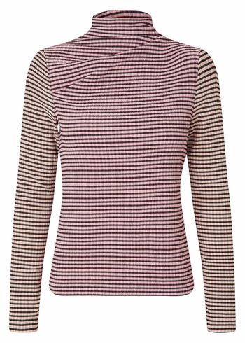 Stine Goya - Blusa - Long Sleeve Pleated Shoulder Top - Pink/Black