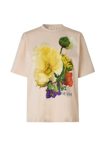 Stine Goya - T-shirt - Margila - Wild Bouquet Sand