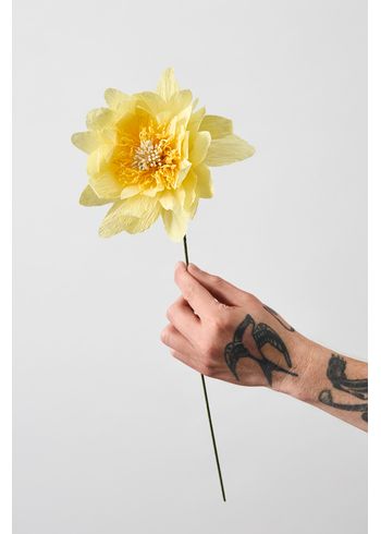 Studio About - Papirblomster - Paper Flower, Cottage Rose - Yellow