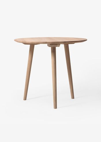 &tradition - Consiglio - In Between Table- SK3 - Oiled oak