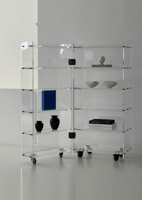 https://images.byflou.com/13/3/images/products/600/0/a-petersen-skab-roller-cabinet-by-knud-holscher-acrylic-shelfs-5800546.jpeg