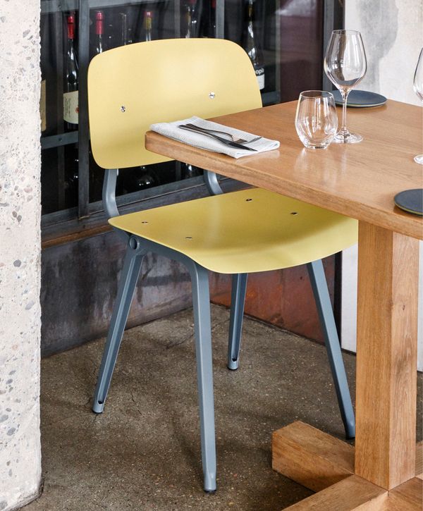 HAY - Revolt - Dining chair - Black Steel / Black