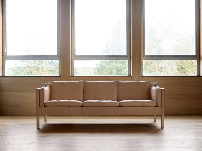 Fredericia Furniture - Mogensen 3-Seater Sofa 2213 by Børge Mogensen ...