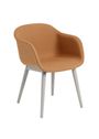 Muuto - Spisebordsstol - Fiber Chair - Wood Base - Grey/Grey