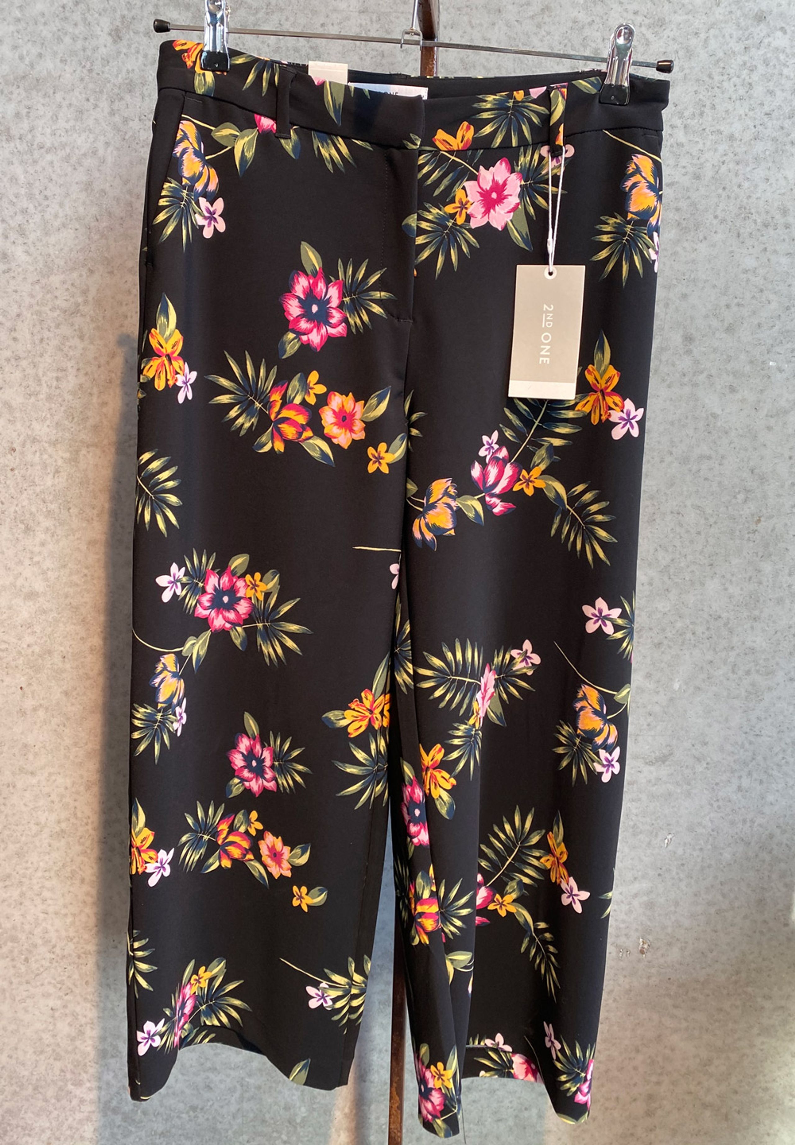 2nd One - Pants - Eloise - 881 Black Tropical