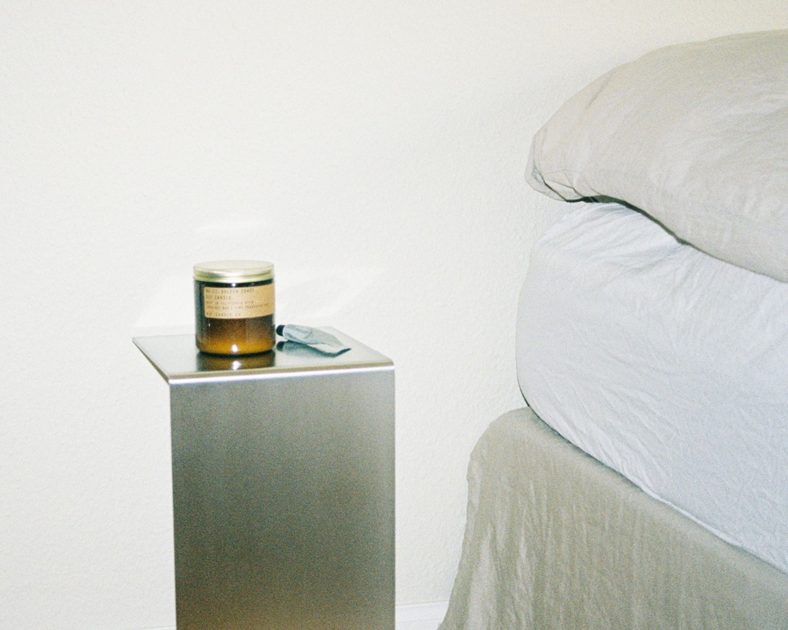 Acier Studio - Side table - Oslo Piedestal - Stainless Steel