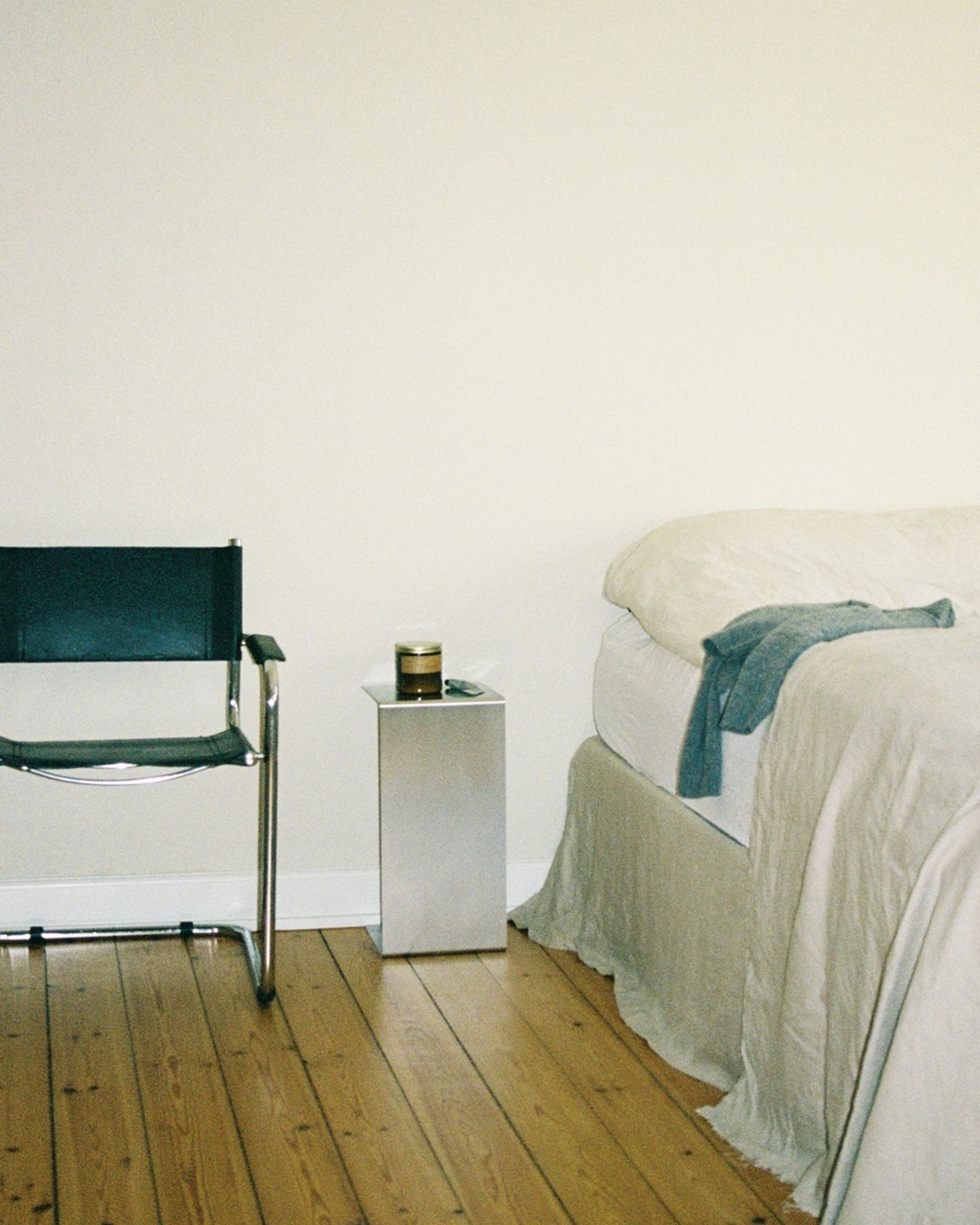 Acier Studio - Side table - Oslo Piedestal - Stainless Steel