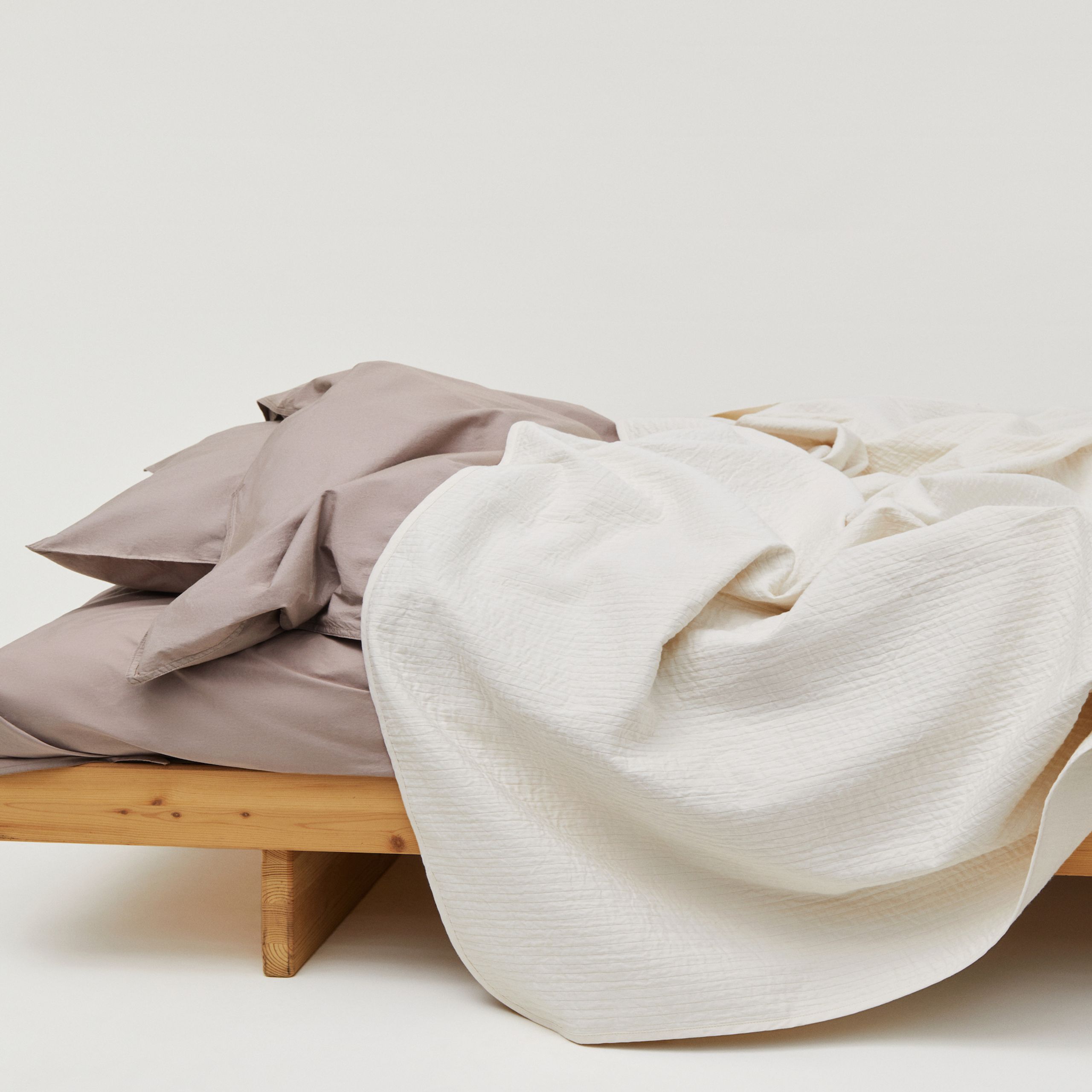 Aiayu - Bed Cover - Bed Cover Double - Albicant