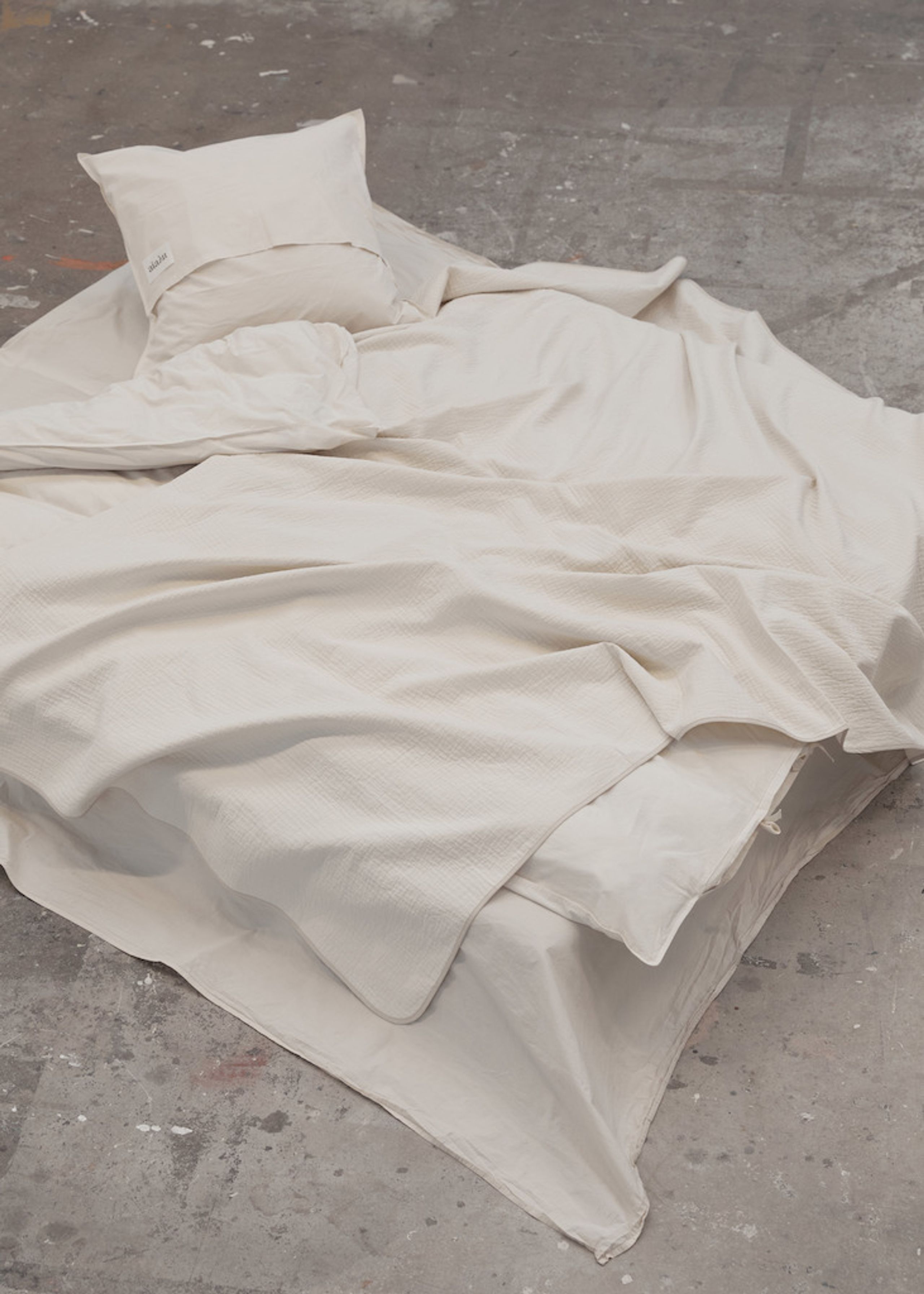 Aiayu - Bed Cover - Bed Cover Double - Albicant