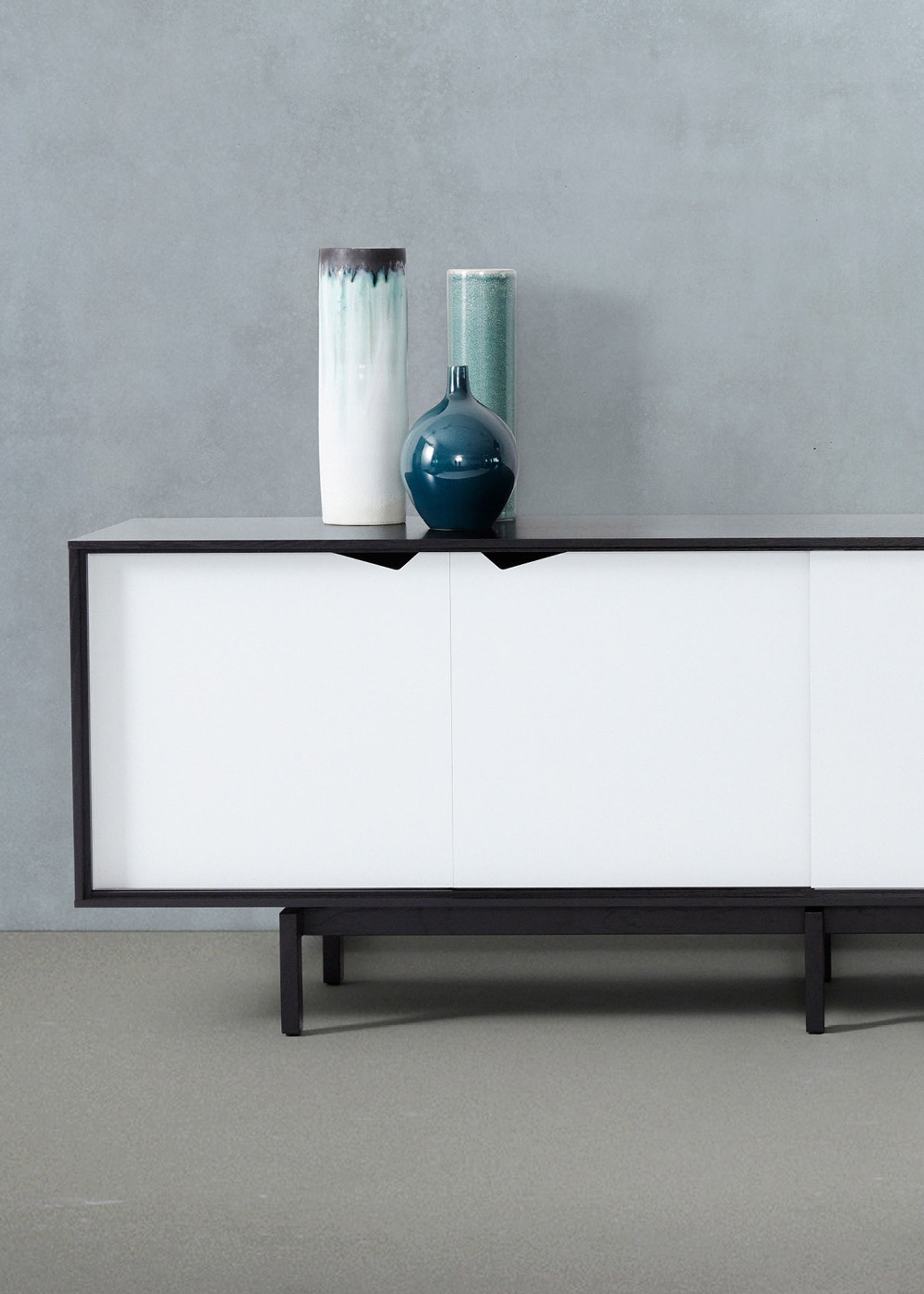 Andersen Furniture - Aparador - S1 Sideboard - Oak / Black Stained